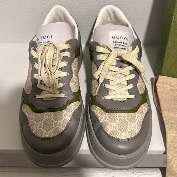 Men’s gucci shoes